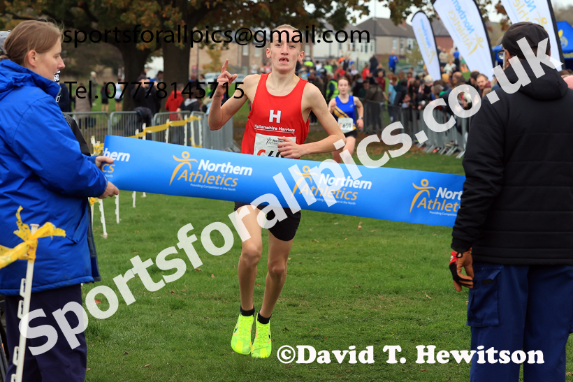 Boys Under-15s relay, 2025 Northern Cross Country Relays, Graves Park, Sheffield. Photo: David T. Hewitson/Sports for All Pics